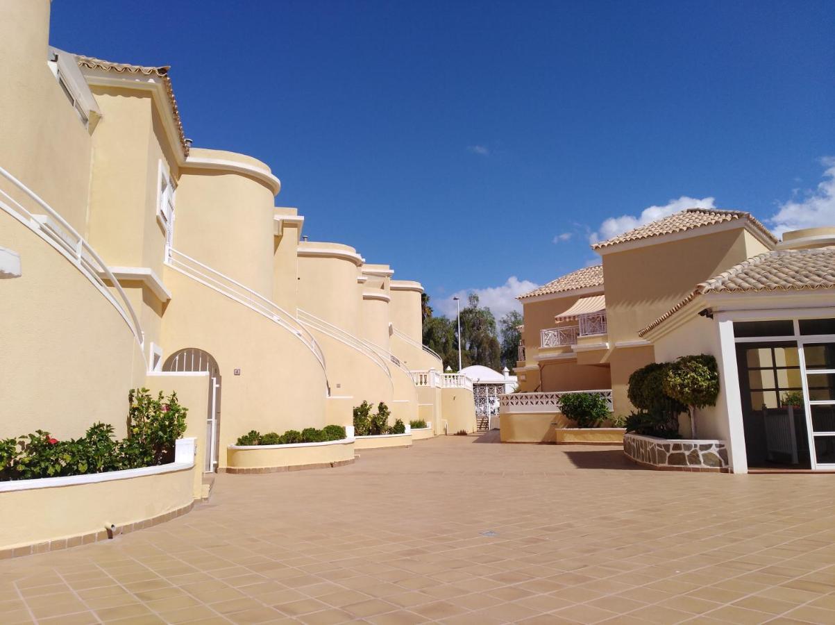 Apto. Pina De Mar Apartman Costa Adeje  Kültér fotó